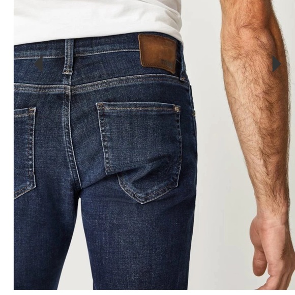 Men’s Mavi Straight Leg Zach Jeans - Picture 7 of 12